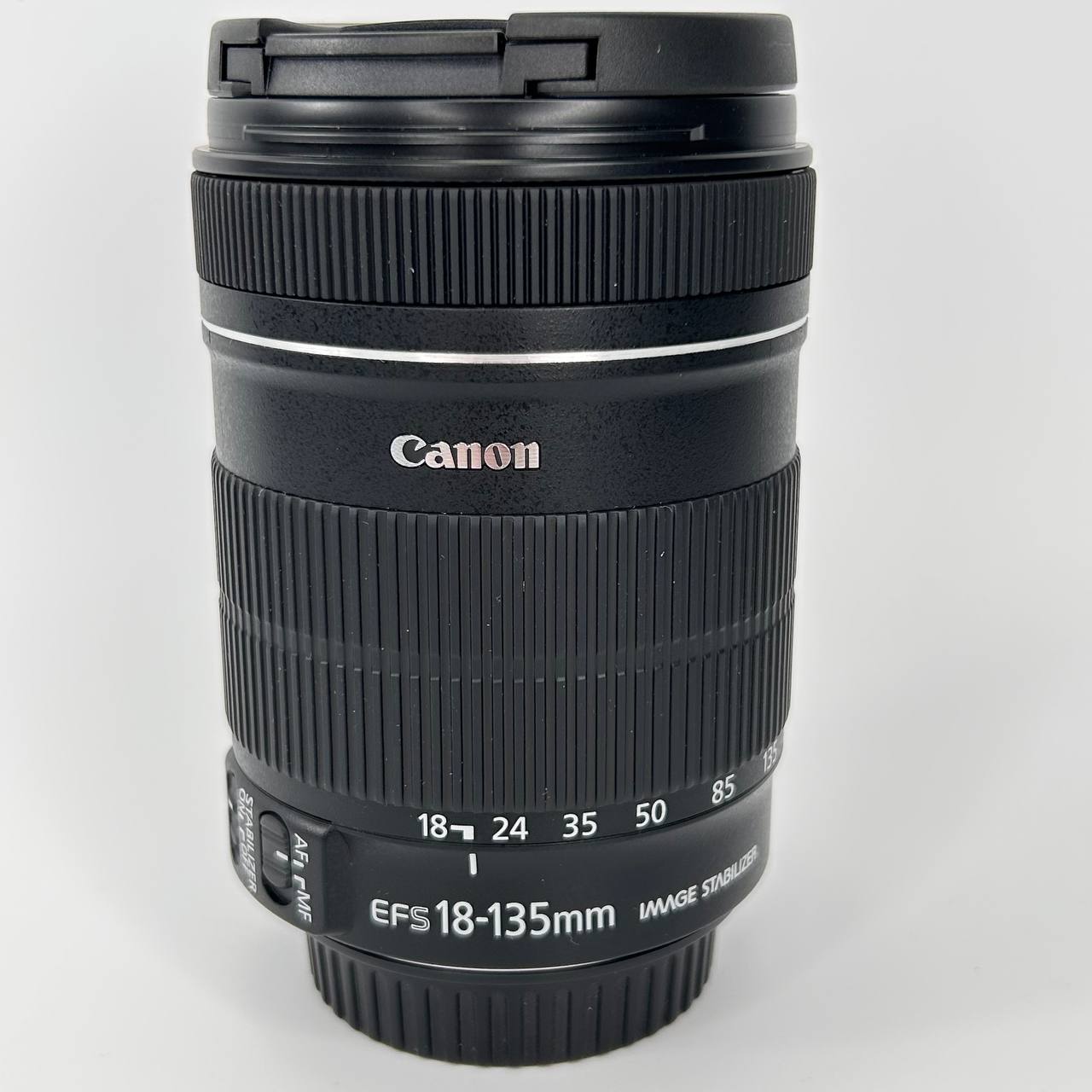 Canon EF-S 18-135mm f/3.5-5.6 IS usata garantita