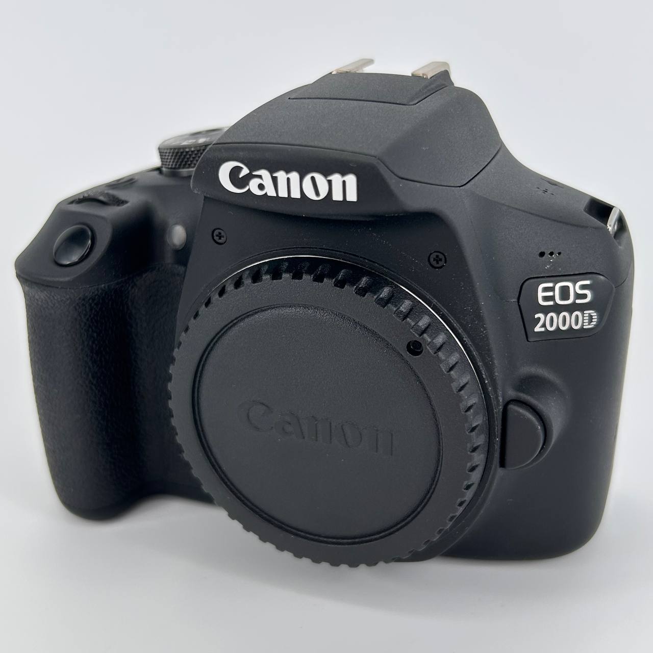 Canon EOS 2000D - garanzia 12 mesi - reso 30 giorni