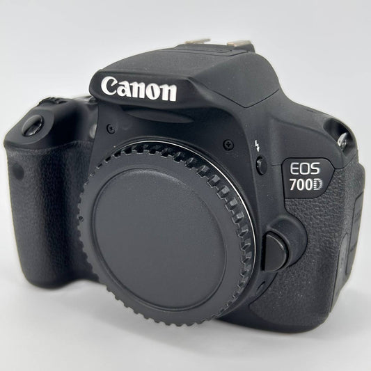 Canon EOS 700D usata - garanzia 12 mesi - reso gratuito 30gg