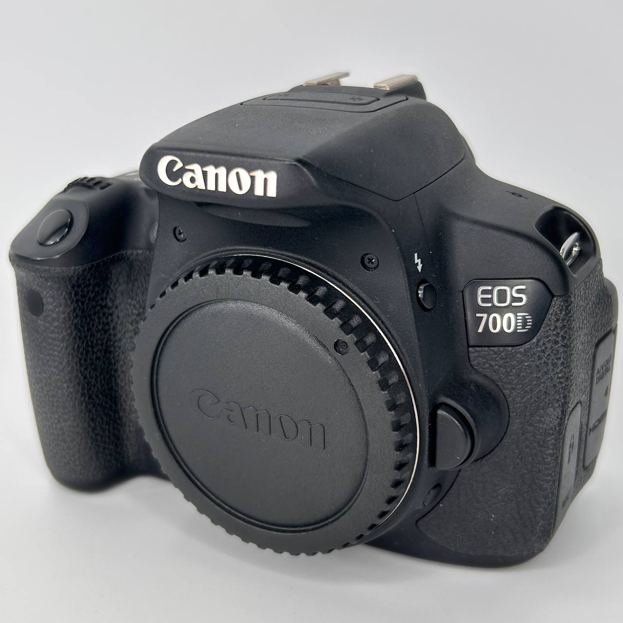 Canon EOS 700D usata garantita
