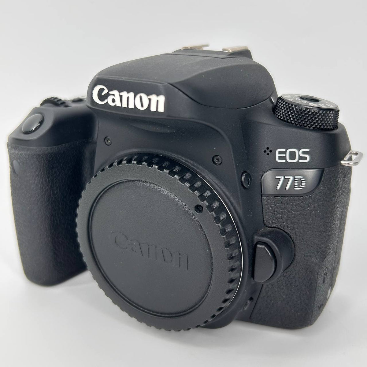 Canon EOS 77D usata garantita