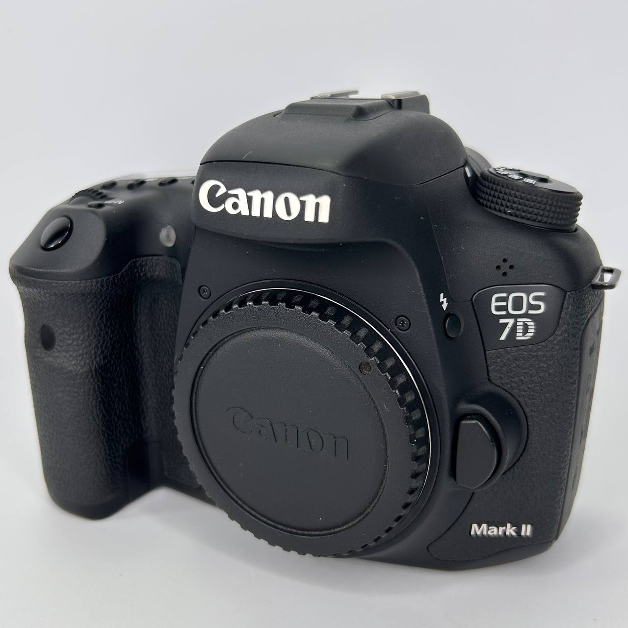 Canon EOS 7D Mark II usata garantita