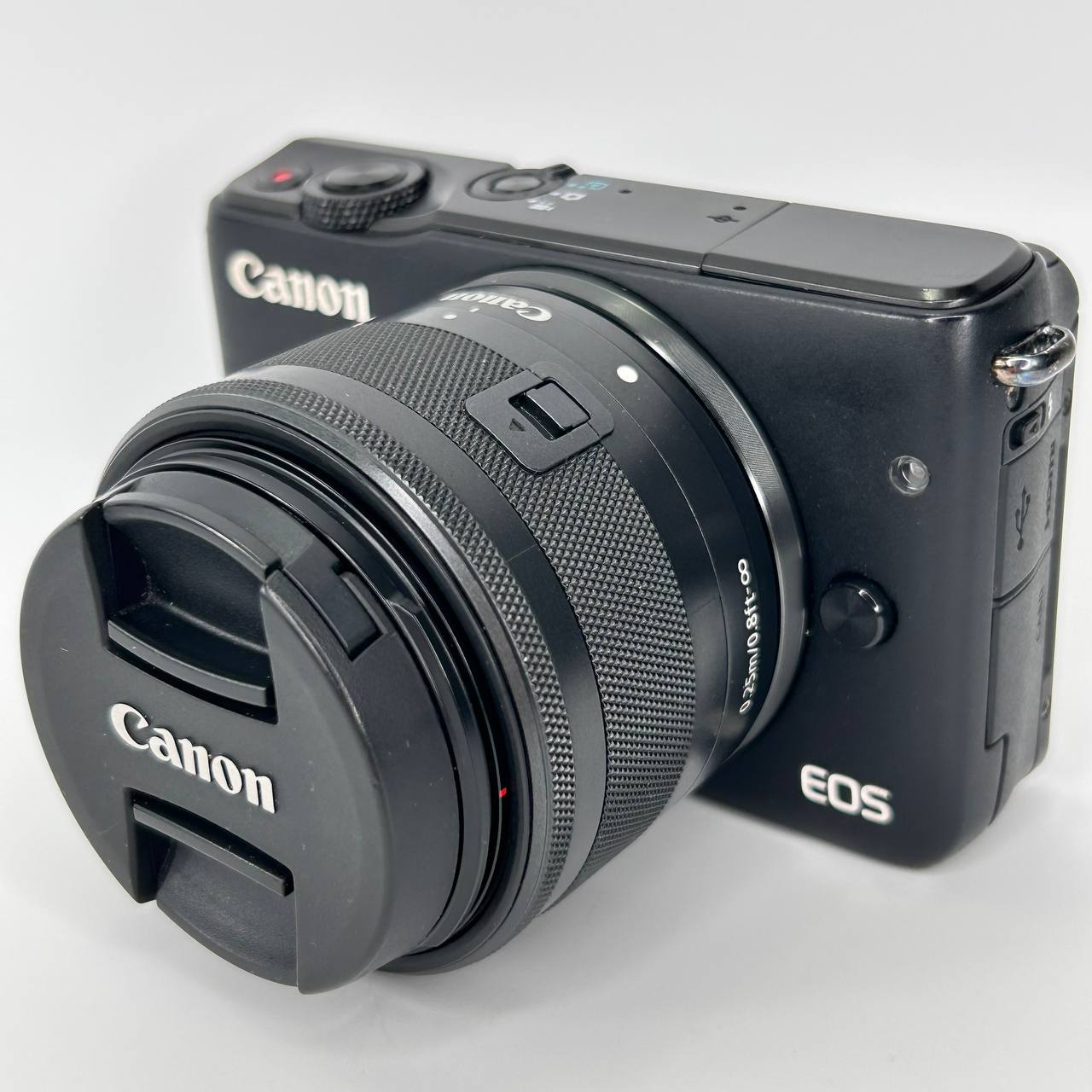 Canon EOS M10 + EF-M 15-45mm IS STM Kit usata garantita