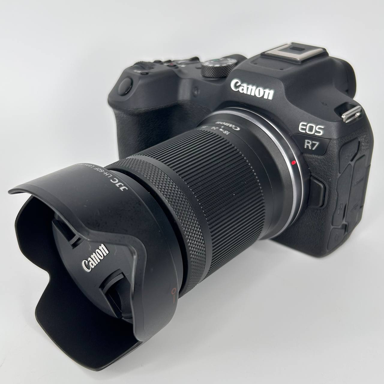 Canon EOS R7 + RF-S 55-210mm f/5-7.1 IS STM usata garantita