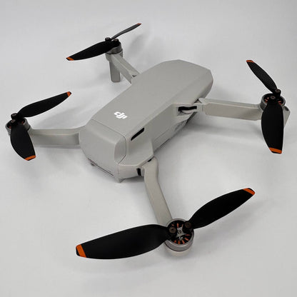 DJI Mini 2 Fly More Combo usato garantito