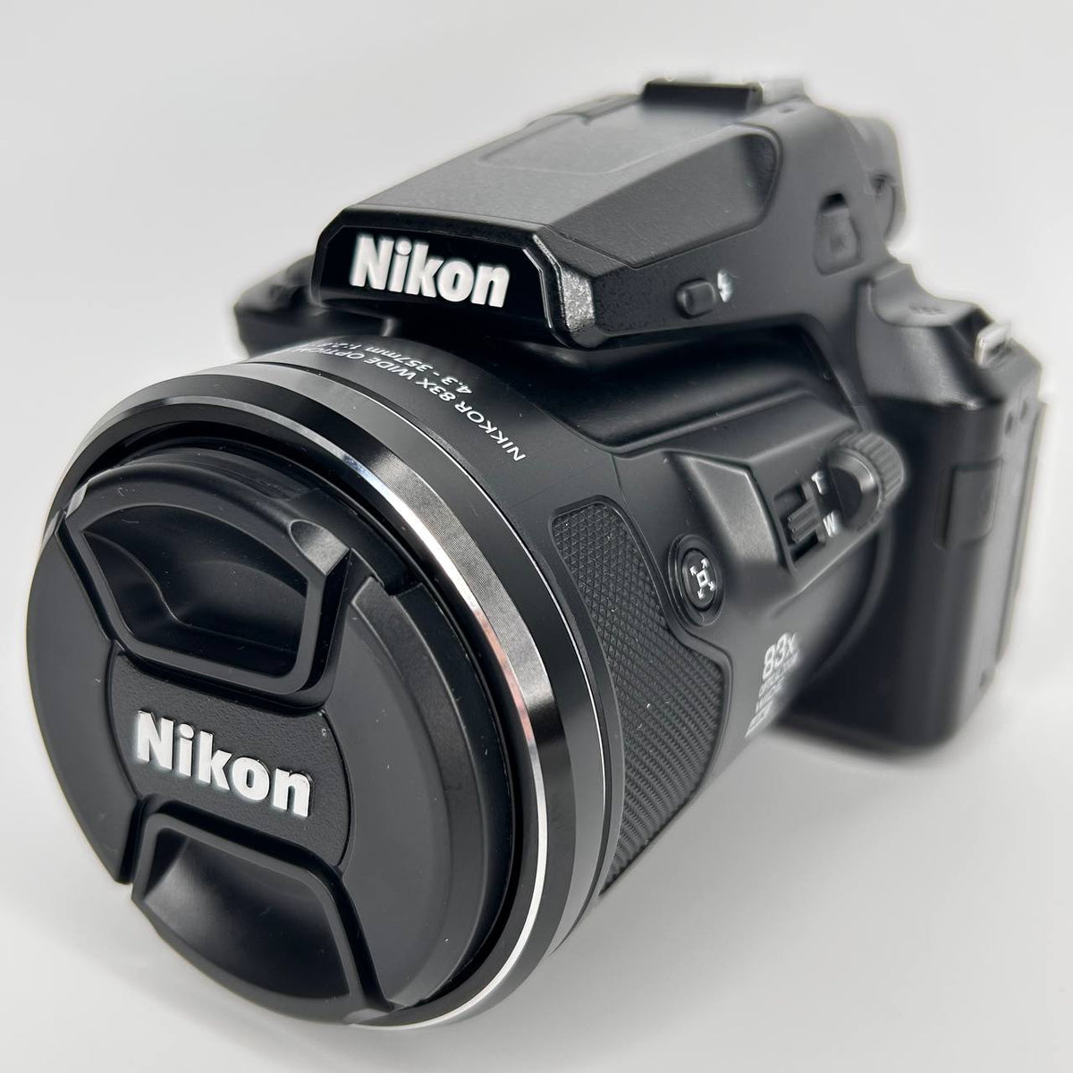Nikon Coolpix P900 usata 