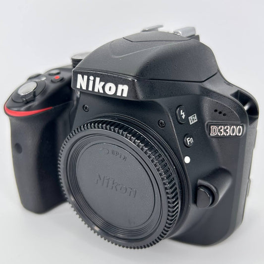 Nikon D3300 usata garantita