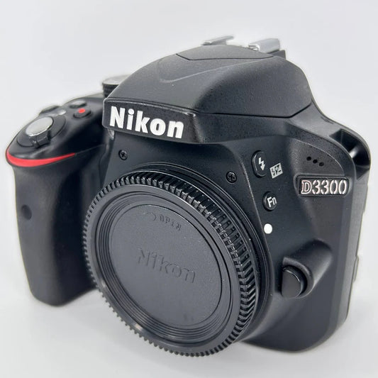 Nikon D3300 usata garantita