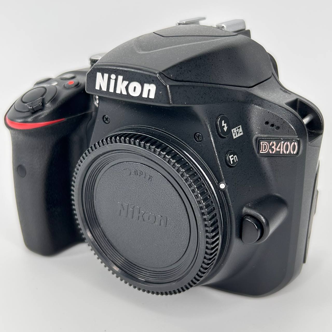 Nikon D3400 usata garantita