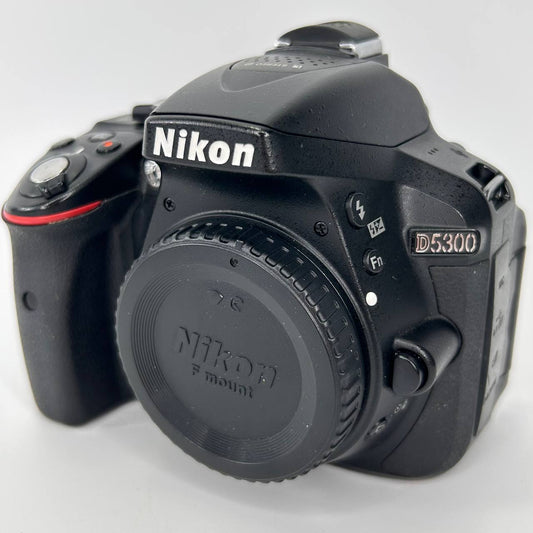 Nikon D5300 usata garantita