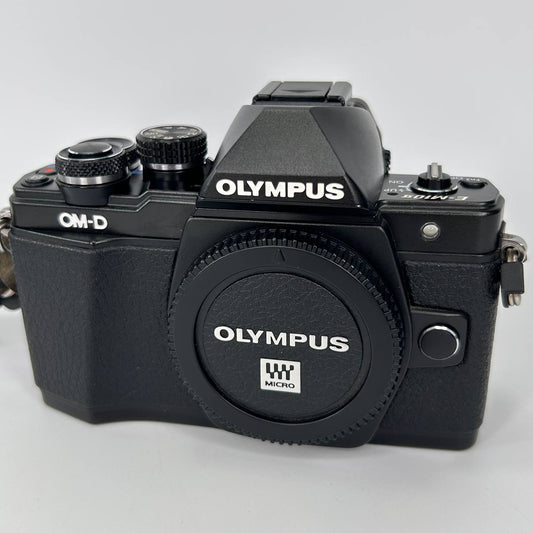 Olympus OM-D E-M10 Mark II: usata garantita