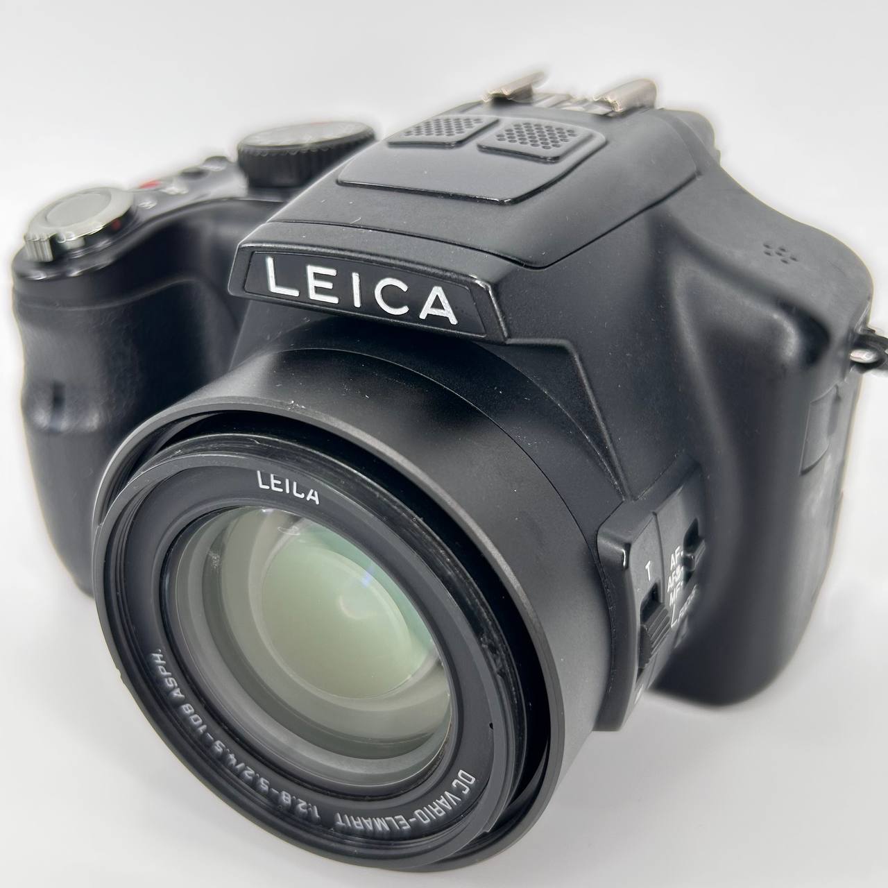 Leica V-Lux 3