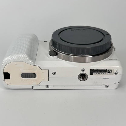 Sony Alpha A5000