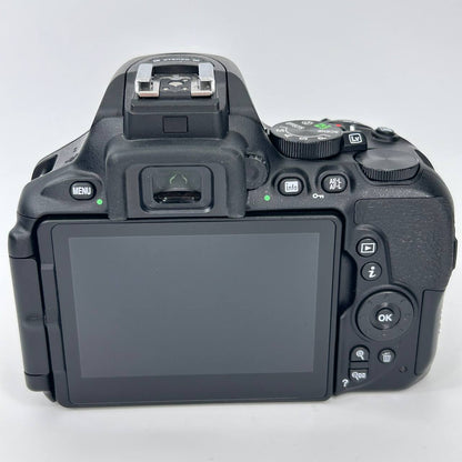 Nikon D5600