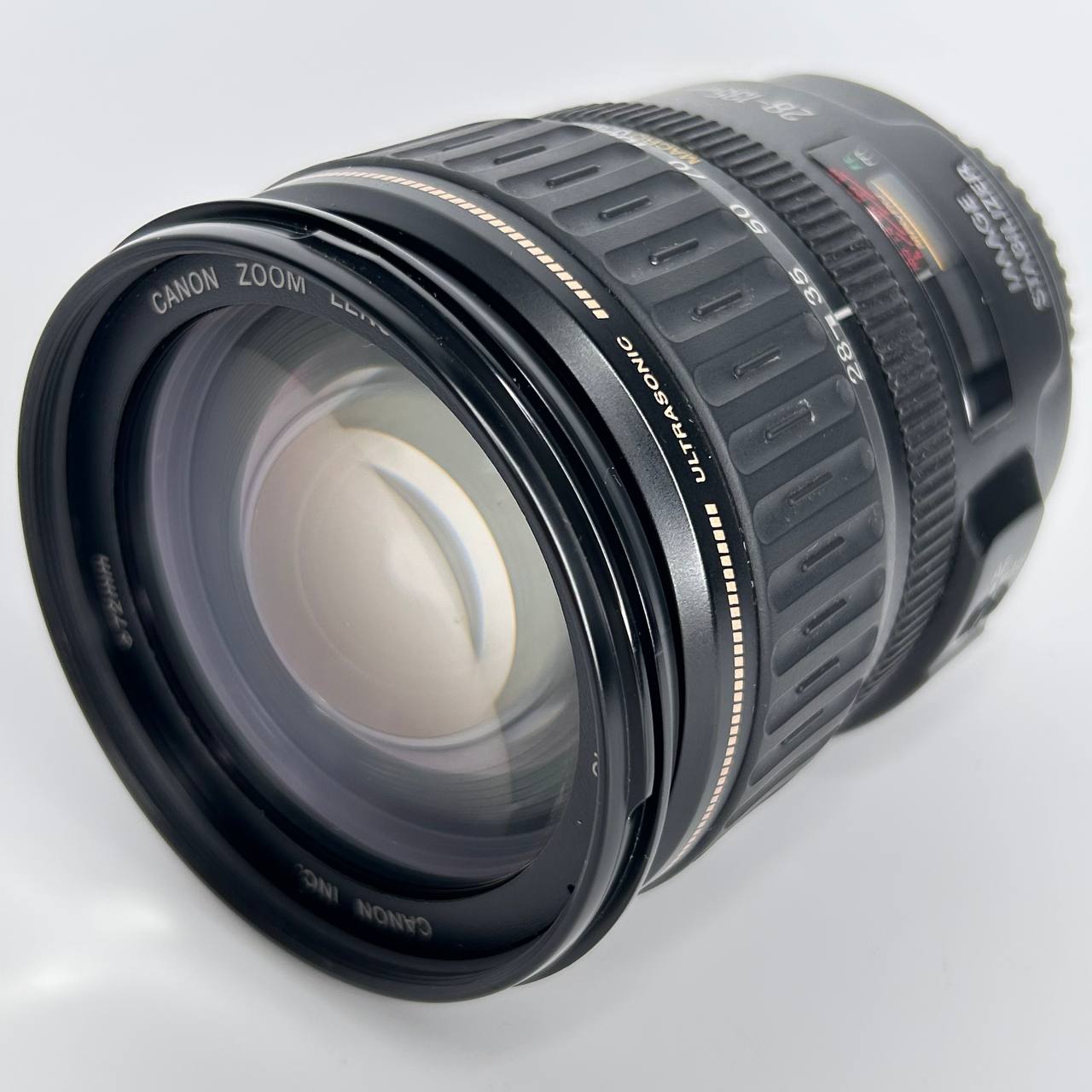 Canon EF 28-135mm f/3.5-5.6 IS USM