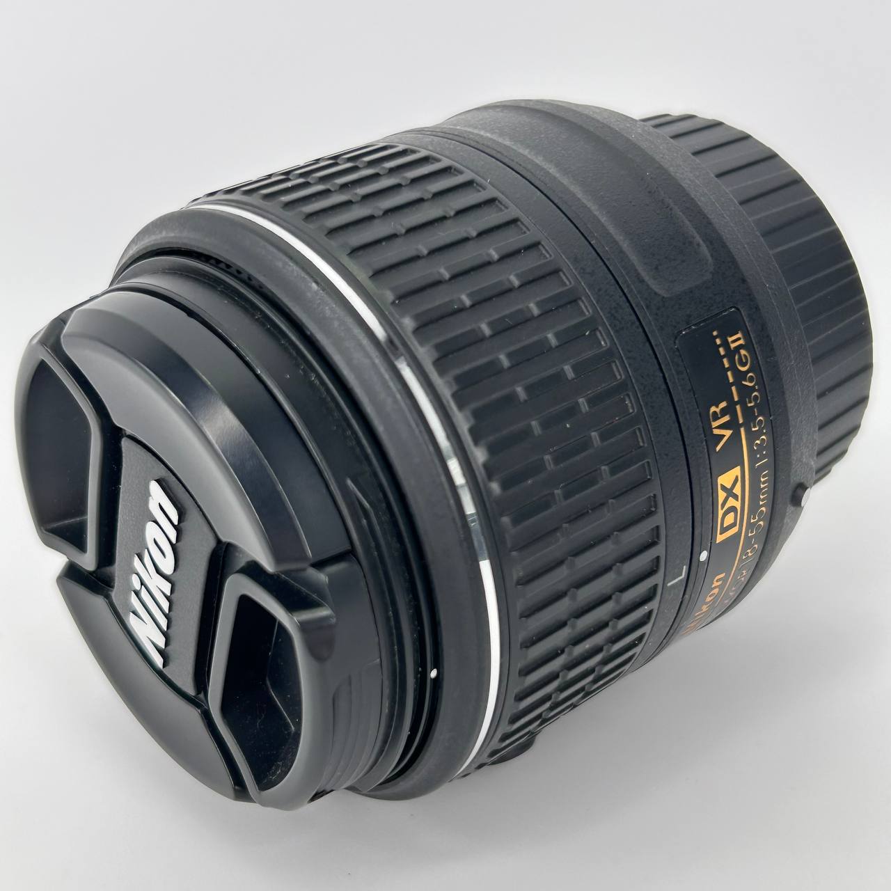 Nikon D3200 Kit + AF-S DX 18-55 VR II