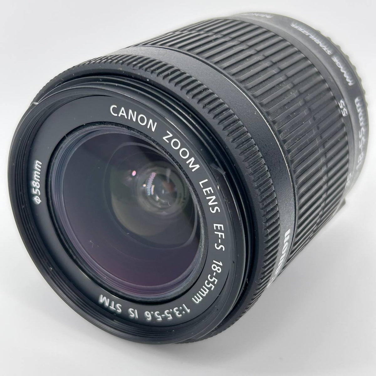 Canon EF-S 18-55mm f/3.5-5.6 IS STM