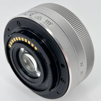 Panasonic Lumix G Vario 12-32mm f/3.5-5.6 ASPH Mega O.I.S.