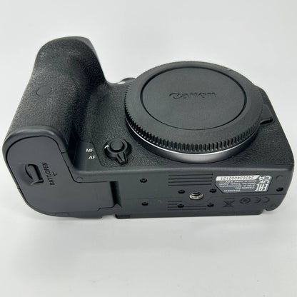 Canon EOS R7