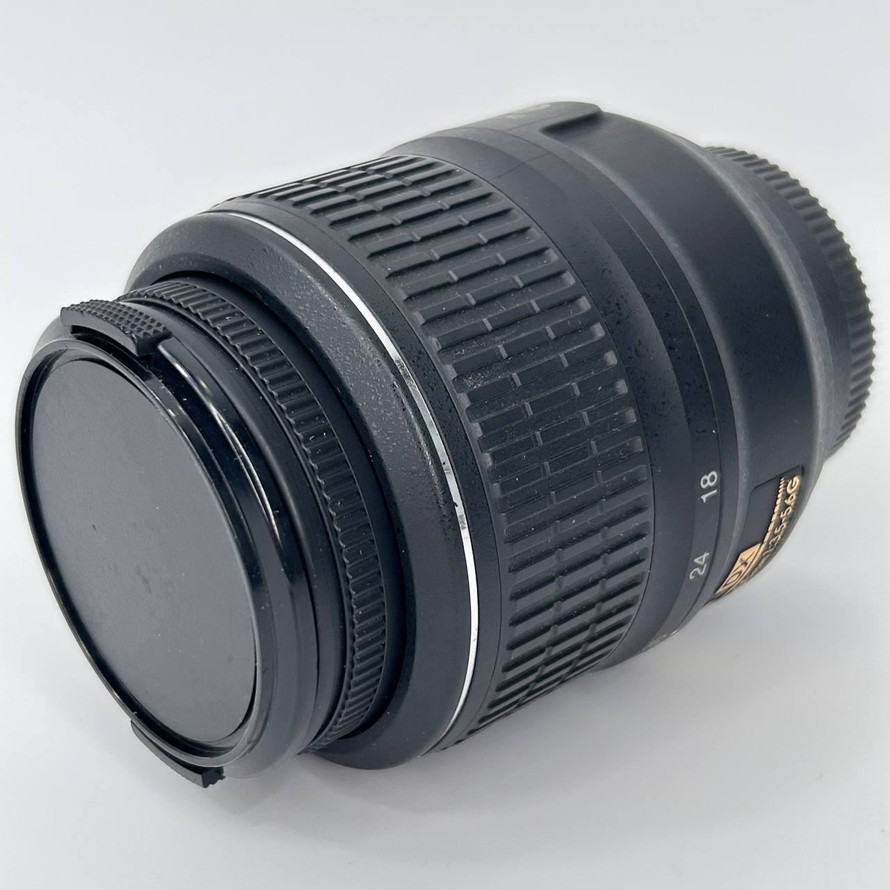 Nikon AF-S DX Nikkor 18-55mm f/3.5-5.6G VR