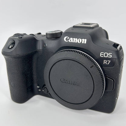 Canon EOS R7