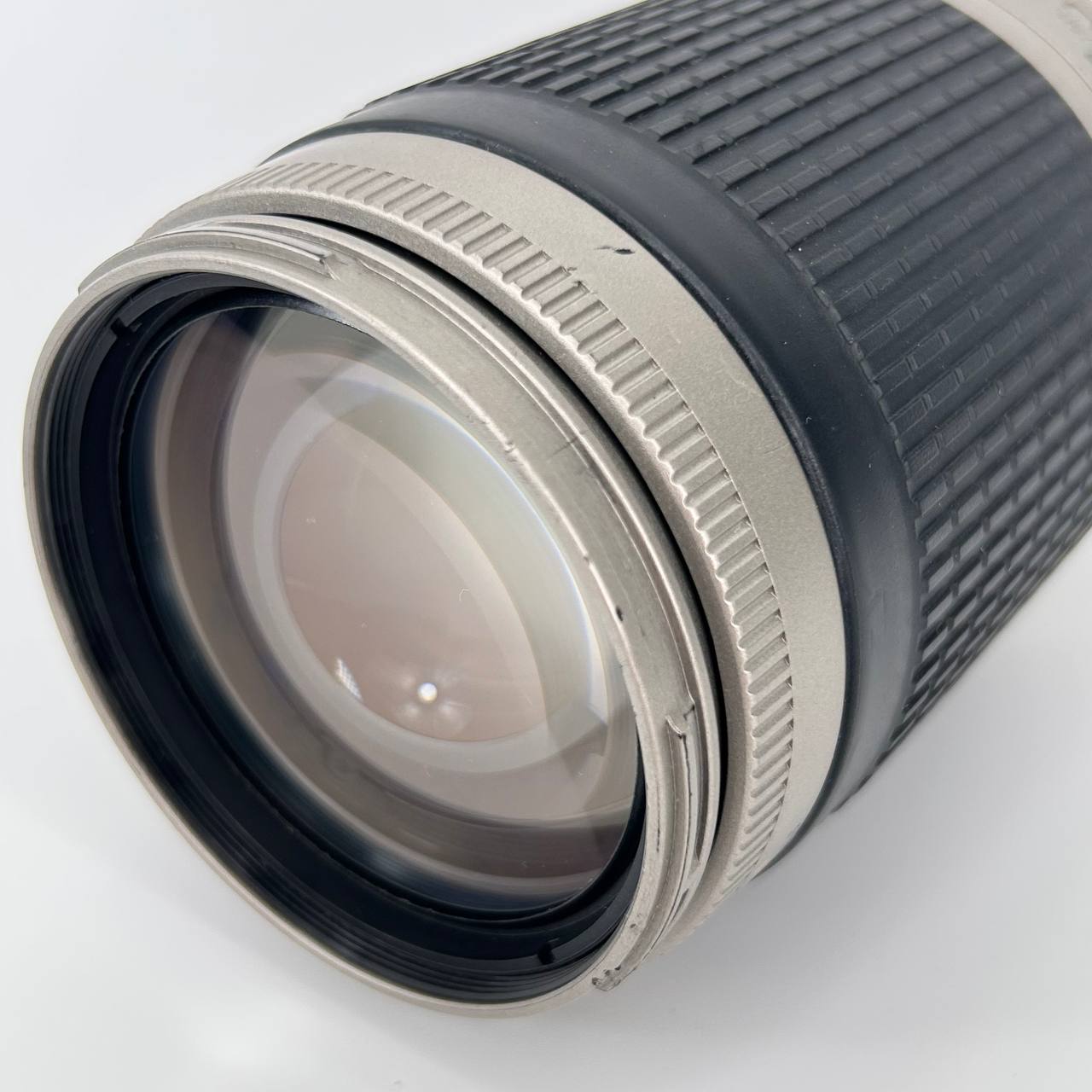 Nikon AF Nikkor 70-300mm f/4-5.6G