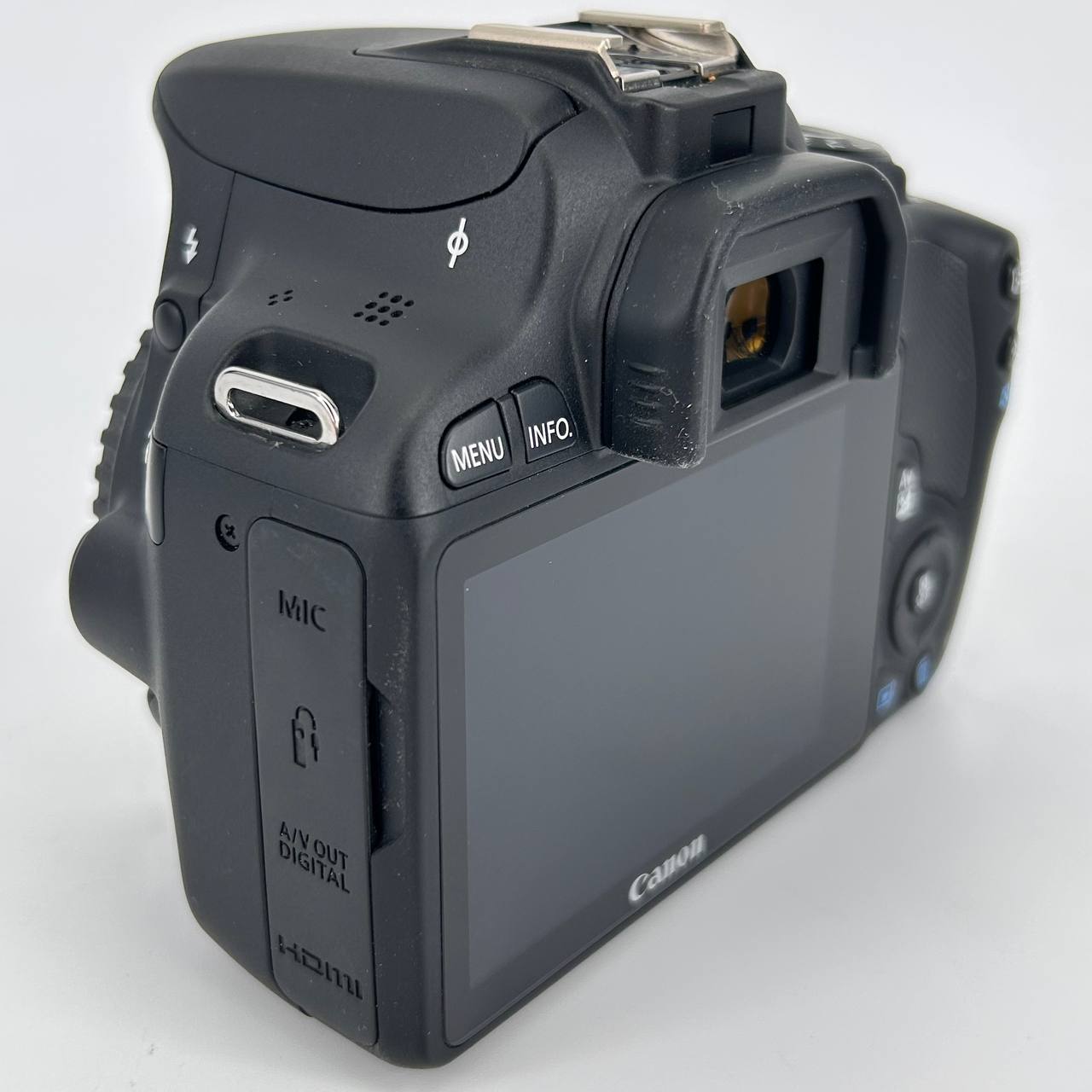 Canon EOS 100D