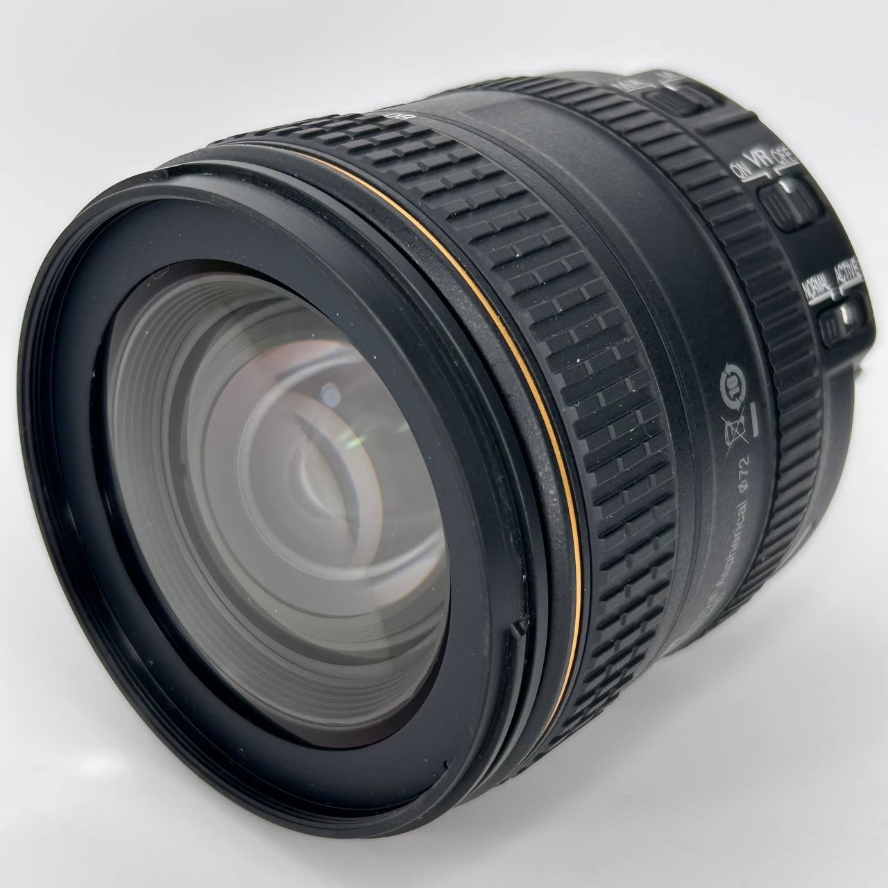 Nikon AF-S DX Nikkor 16-80mm f/2.8-4E ED VR