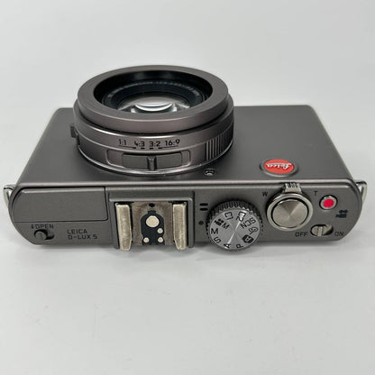 Leica D-Lux 5 Edizione Titanio
