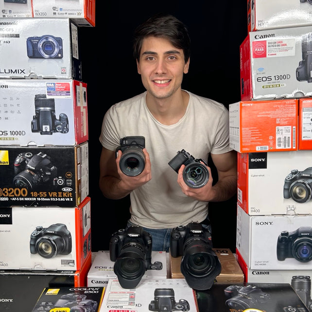 Contatta Scatta l'Attimo su WhatsApp