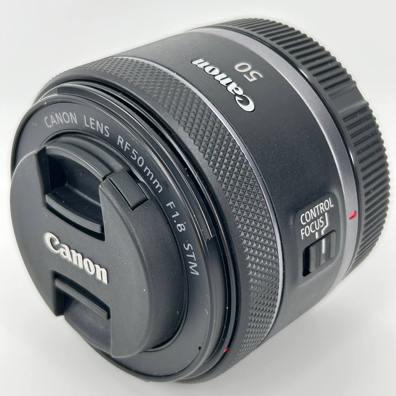 Canon RF 50mm f/1.8 STM