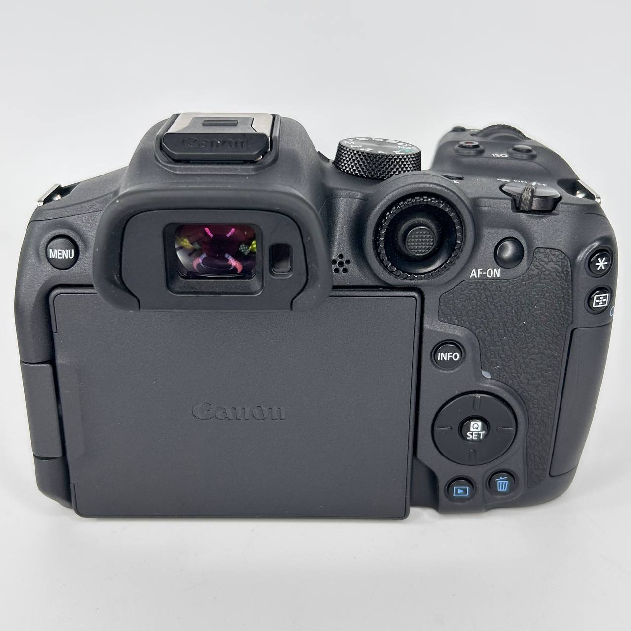 Canon EOS R7 + RF-S 55-210mm f/5-7.1 IS STM