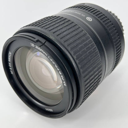 Nikon AF-S DX Nikkor 18-300mm f/3.5-6.3G ED VR