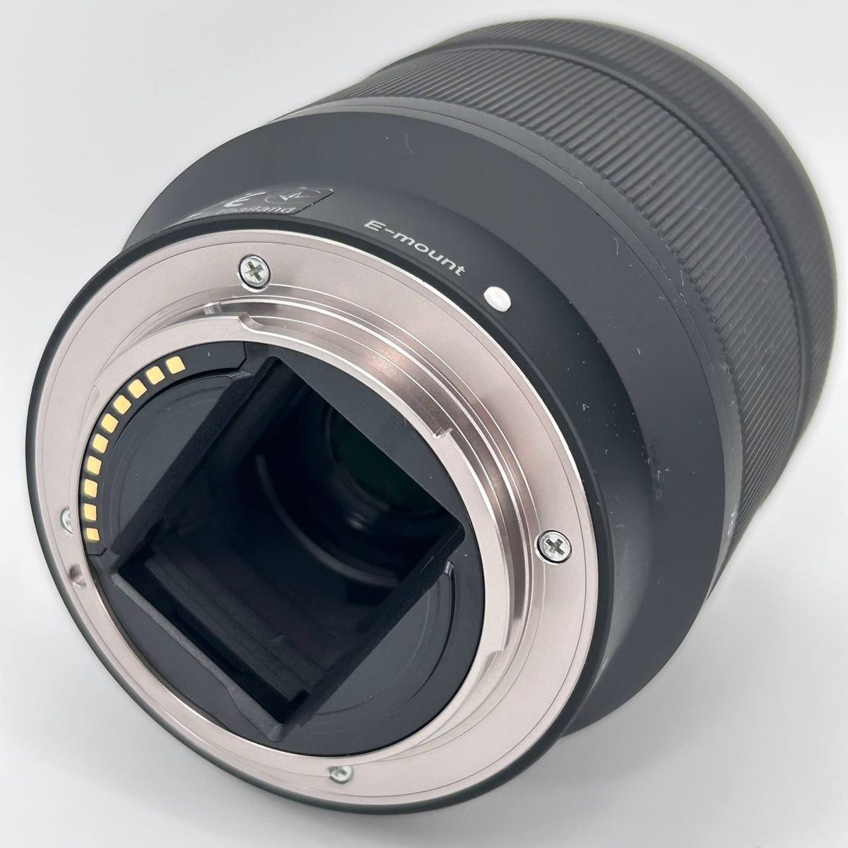 Sony FE 28-70mm f/3.5-5.6 OSS