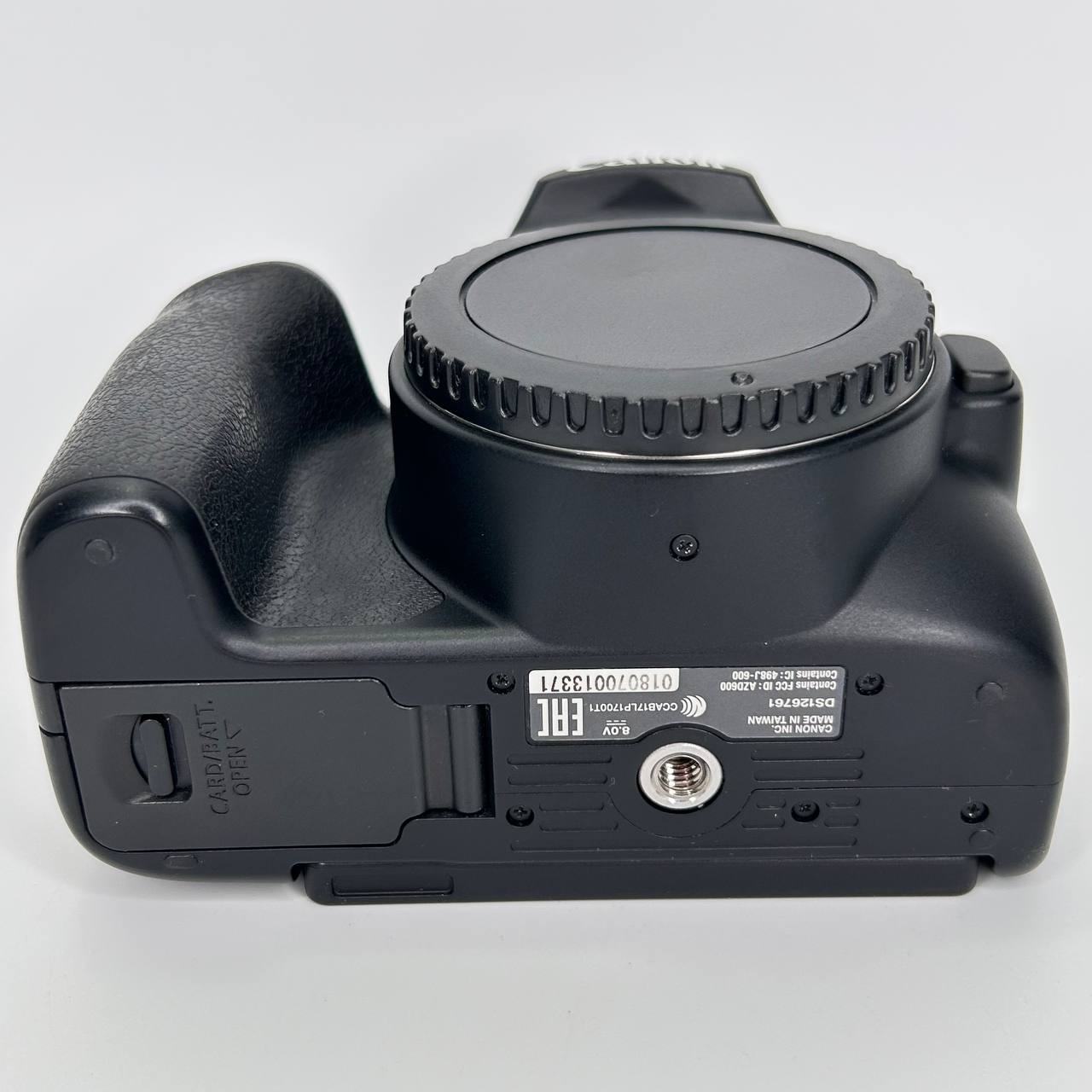 Canon EOS 250D + EF-S 18-55mm f/4-5.6 IS STM Lens Kit