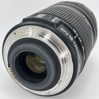 Canon EF-S 18-135mm f/3.5-5.6 IS