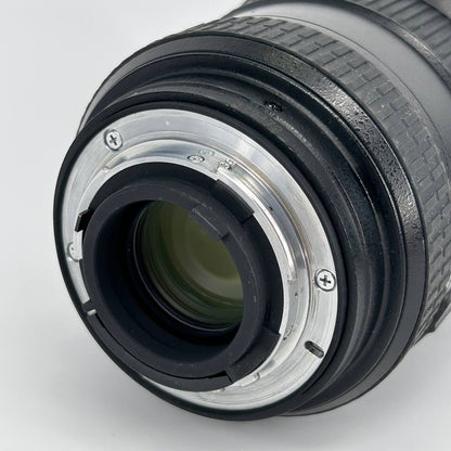 Nikon AF-S DX Nikkor 17-55mm f/2.8G IF-ED