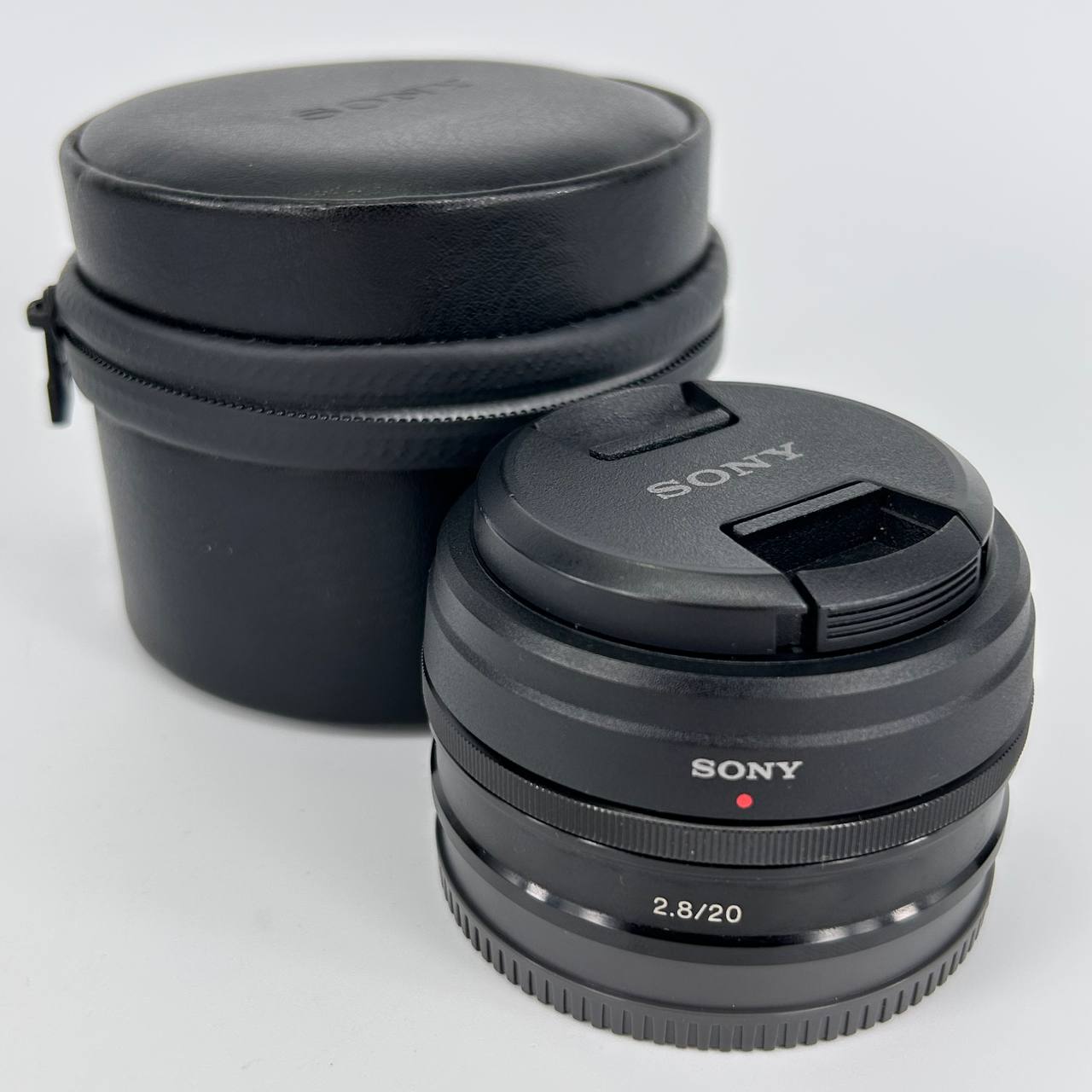 Sony E 20mm f/2.8