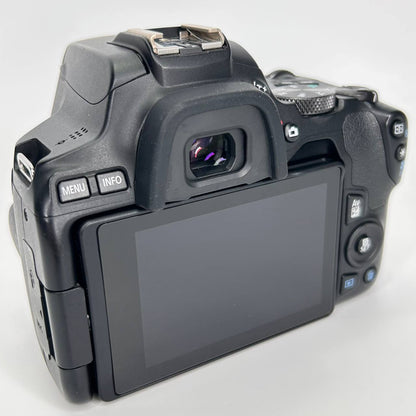 Canon EOS 250D + EF-S 18-55mm f/4-5.6 IS STM Lens Kit