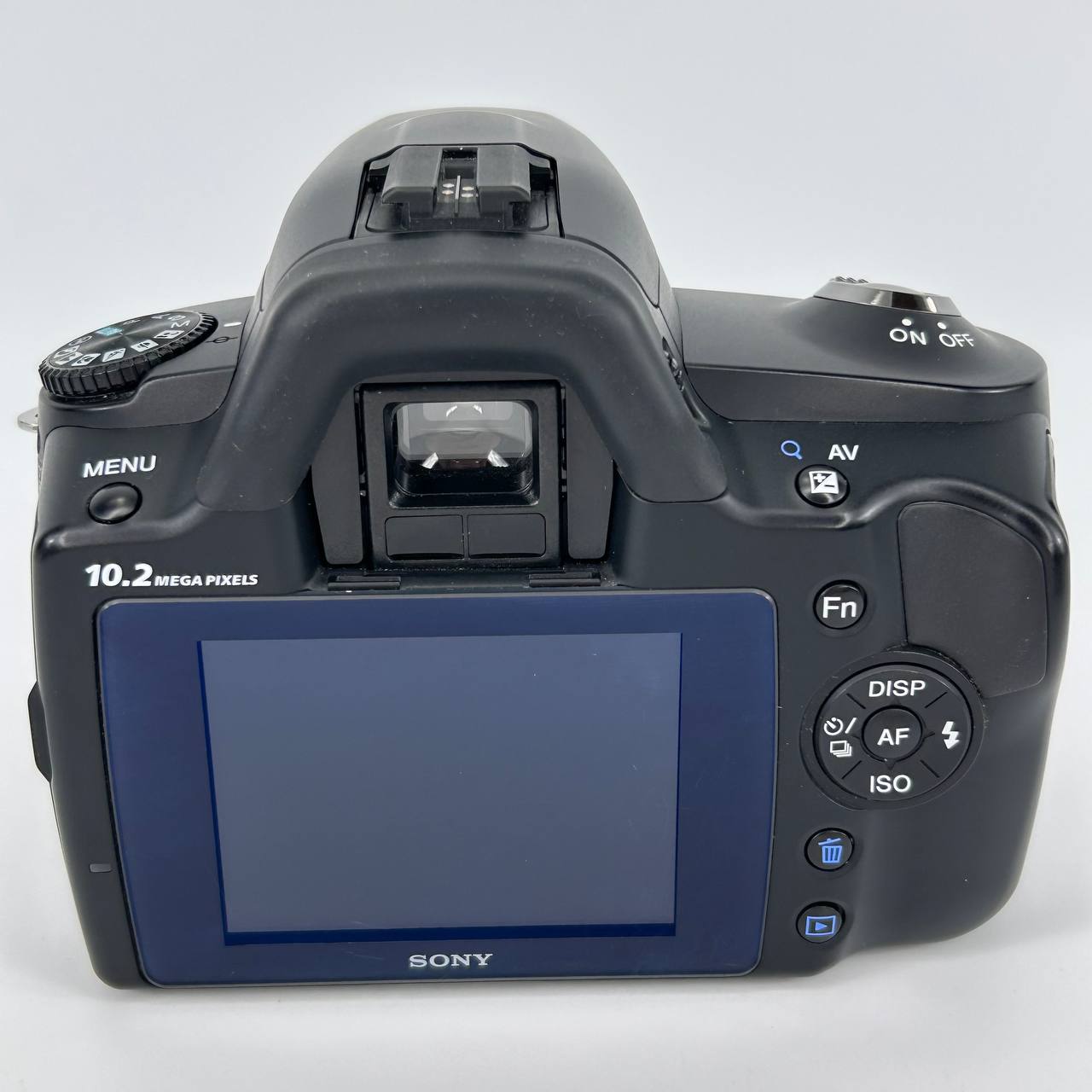 Sony A230 + Sony DT 18-55mm f/3.5-5.6 SAM Kit