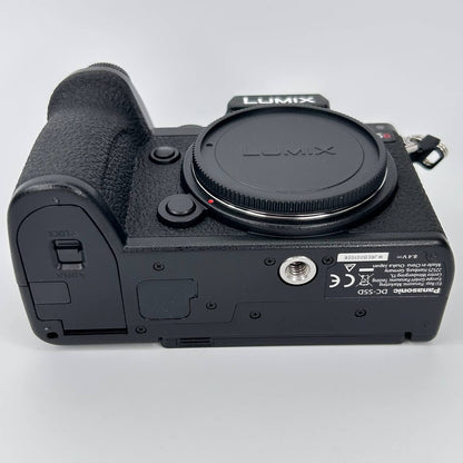 Panasonic Lumix DC-S5D